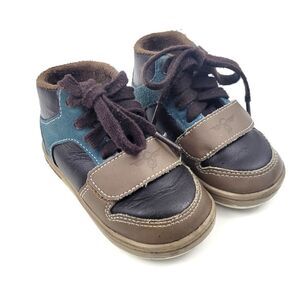 Toddler leather boots 6T